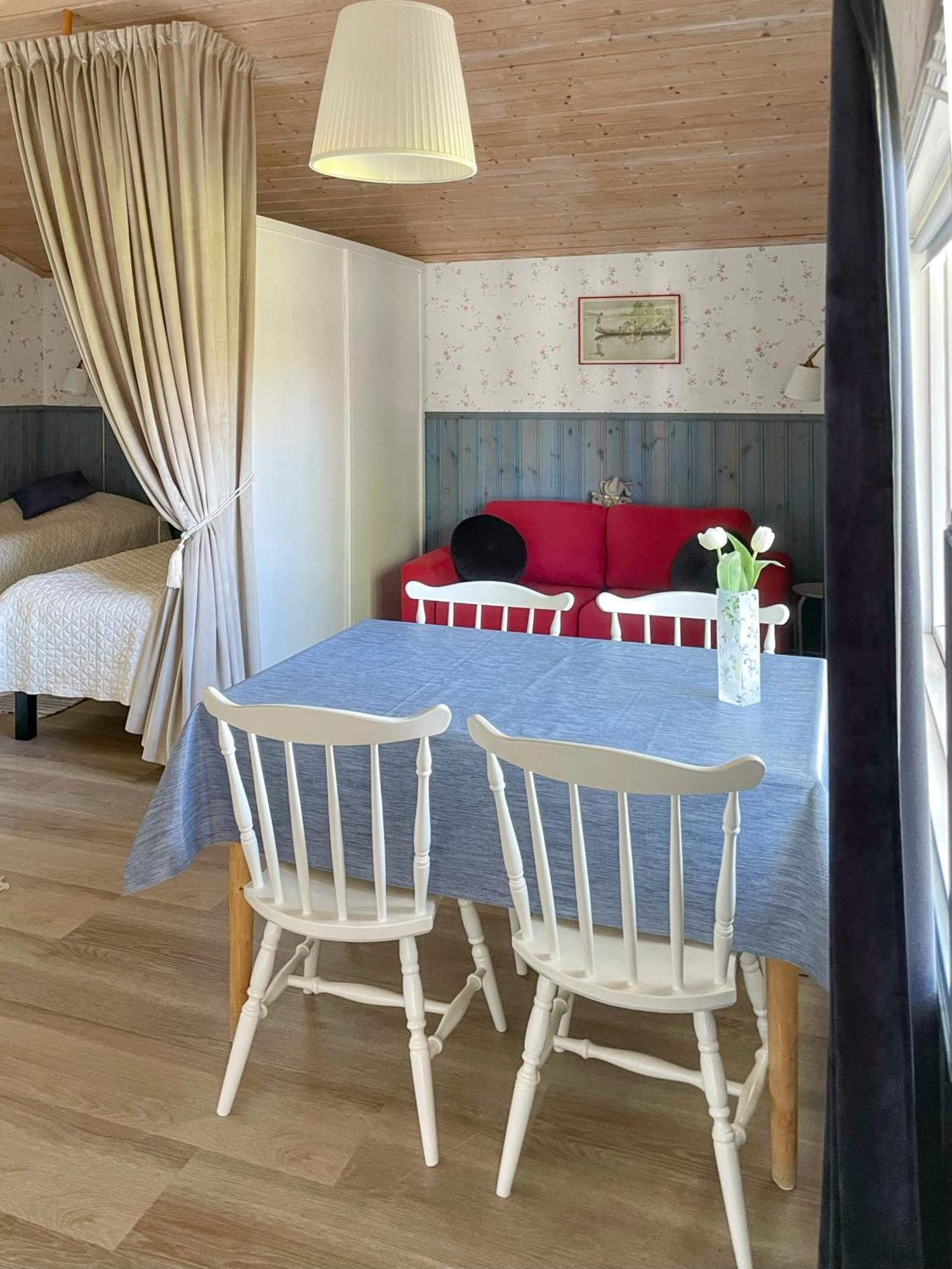 Strandbergs Stugor Mariehamn Habitación foto